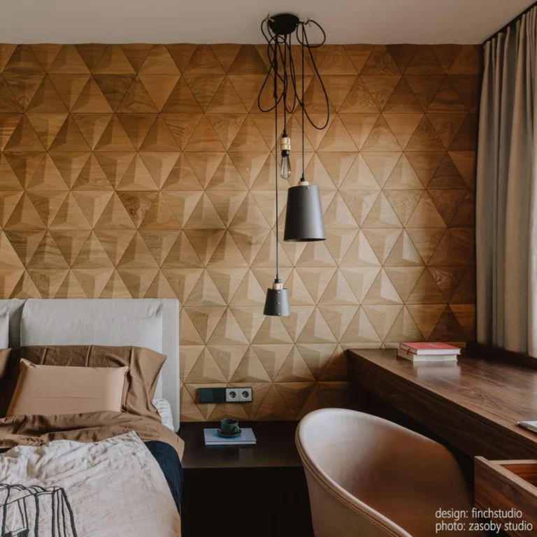 Przytulny kącik z dekoracyjną ścianą z paneli drewnianych