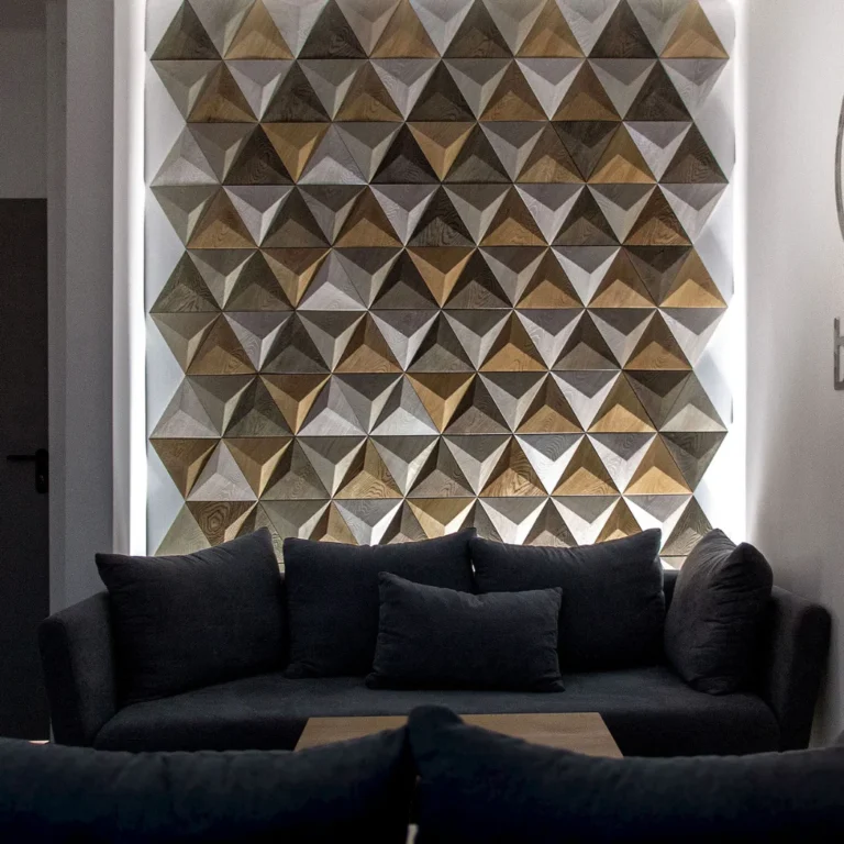 Symetryczne panele ścienne z naturalnego drewna