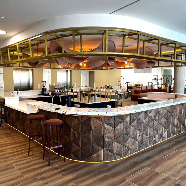 drewniane panele na frontach