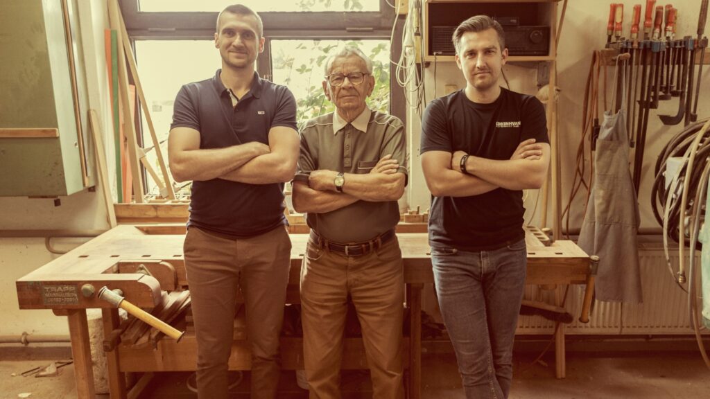 form at wood team on the photo